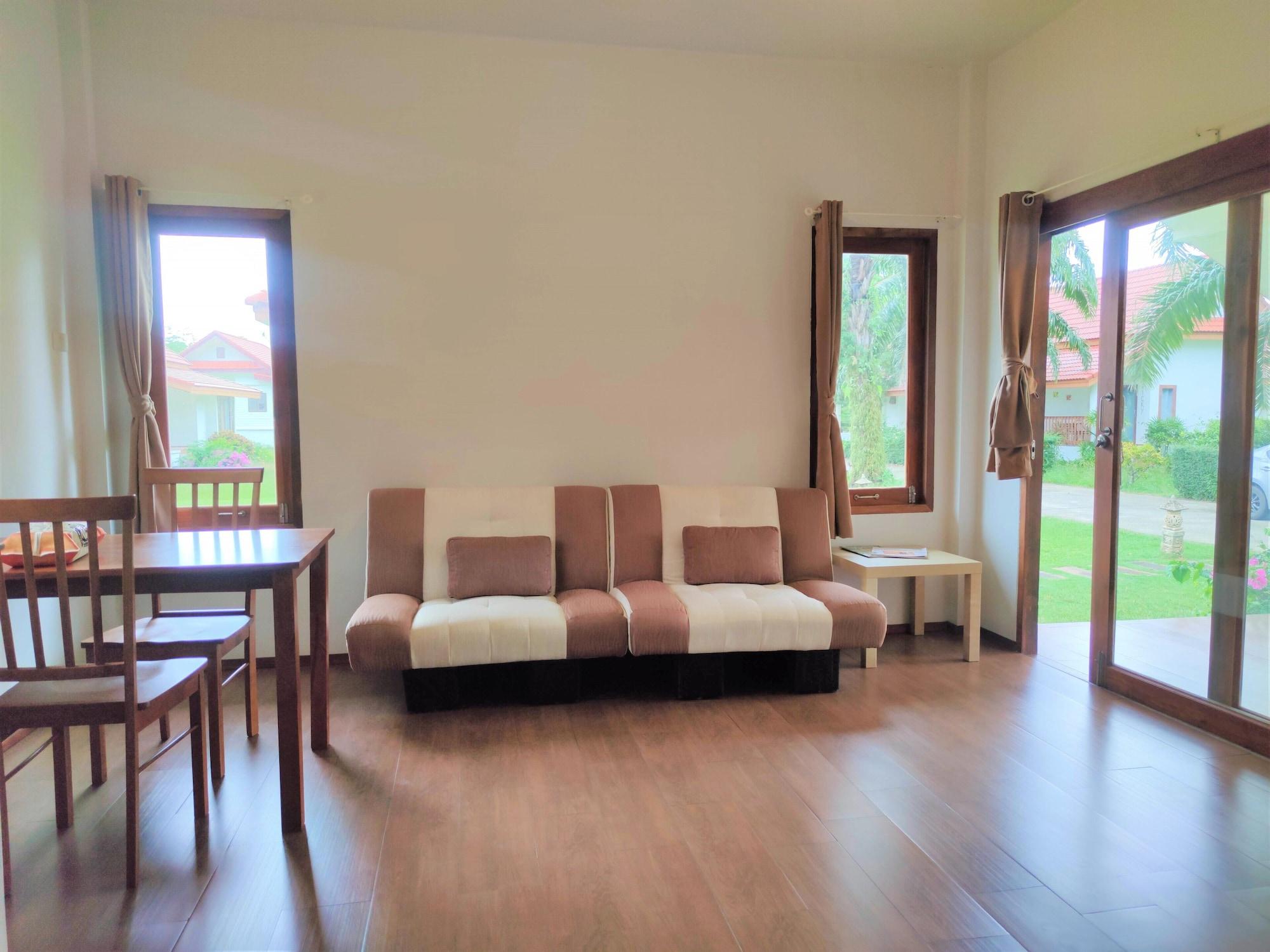 Armonia Village resort y Spa Chumphon Exterior foto