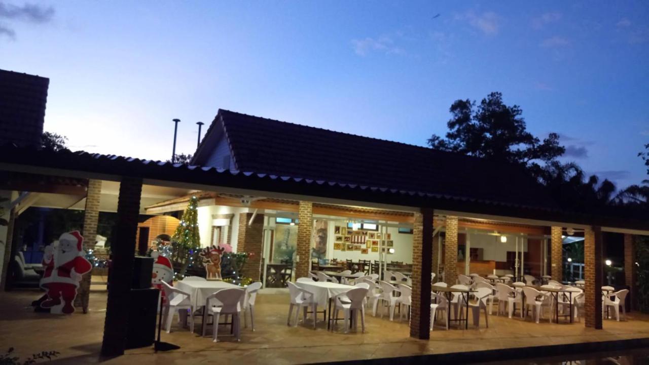 Armonia Village resort y Spa Chumphon Exterior foto